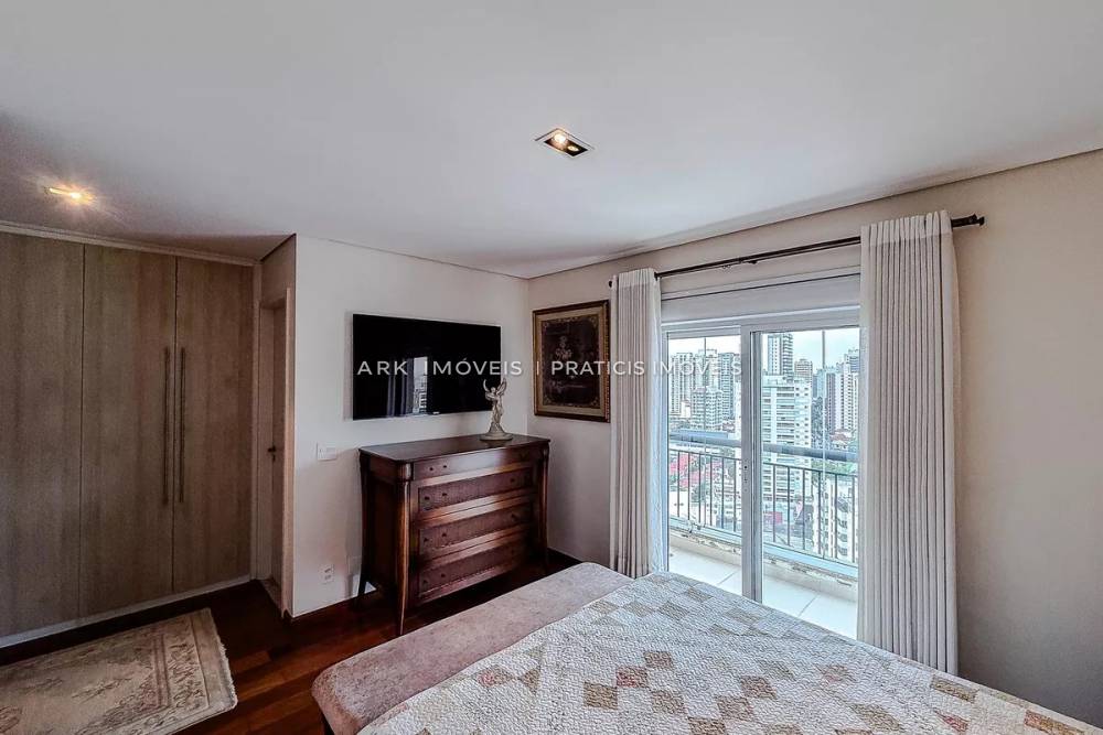Apartamento, 3 quartos, 216 m² - Foto 12