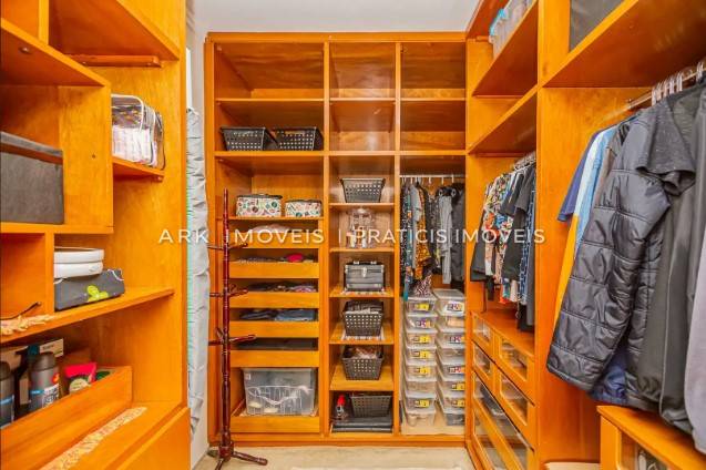 Casa, 4 quartos, 223 m² - Foto 9