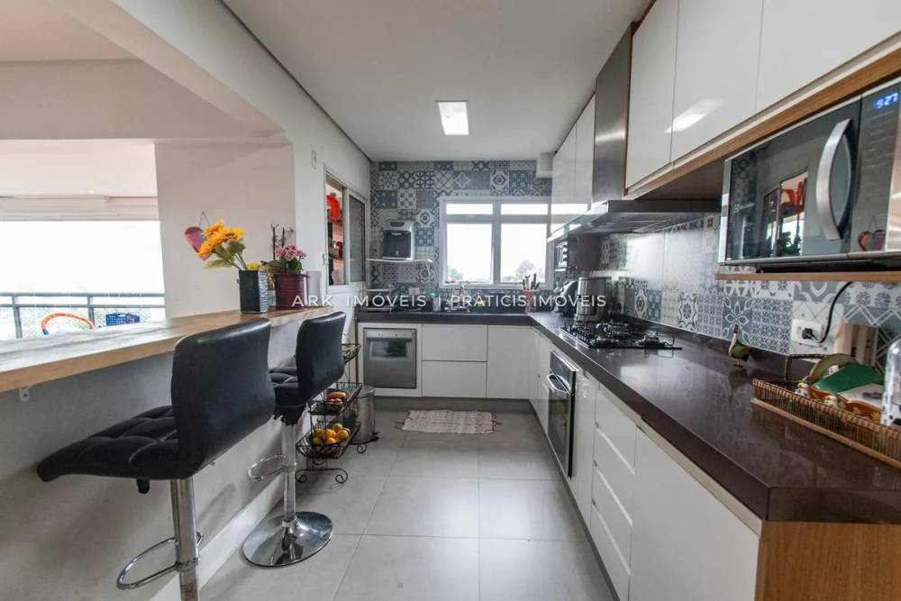 Cobertura, 3 quartos, 243 m² - Foto 10