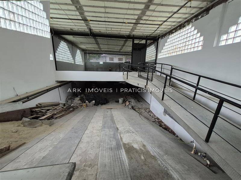 Galpão para para alugar com  10 salas 750 m2 no bairro Vila Mariana, São Paulo - SP