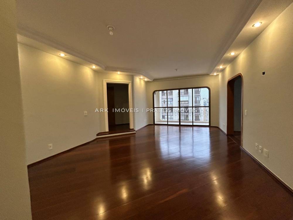 Apartamento, 3 quartos, 157 m² - Foto 2