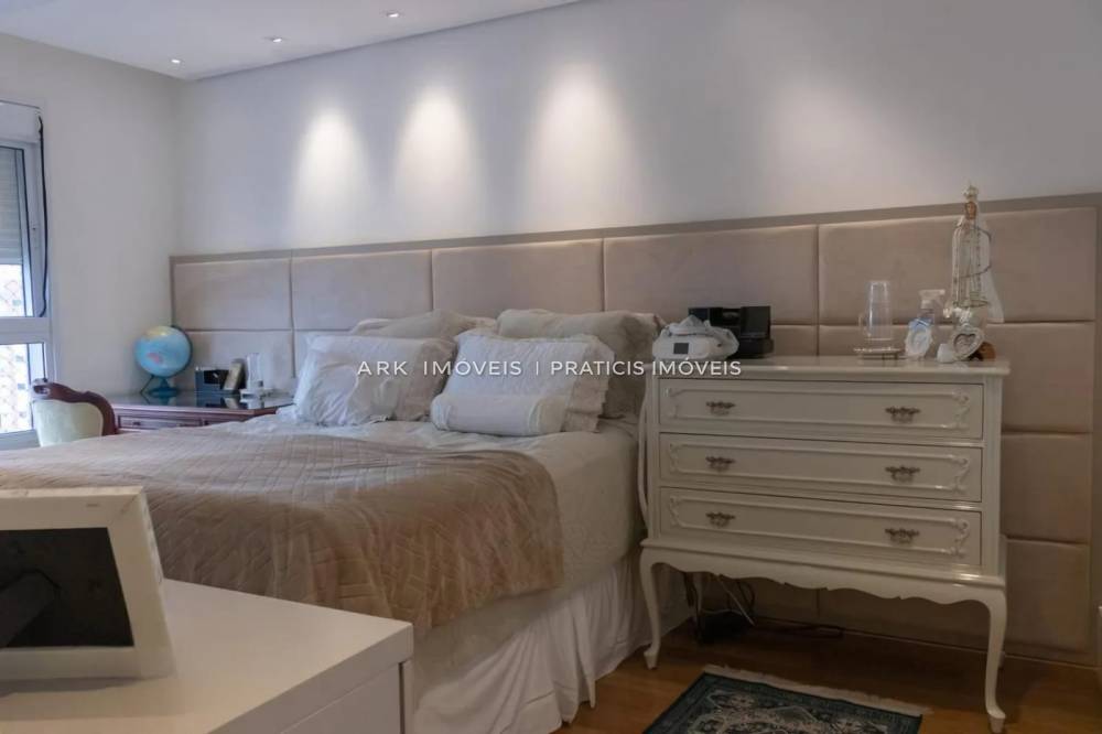 Apartamento, 3 quartos, 140 m² - Foto 8