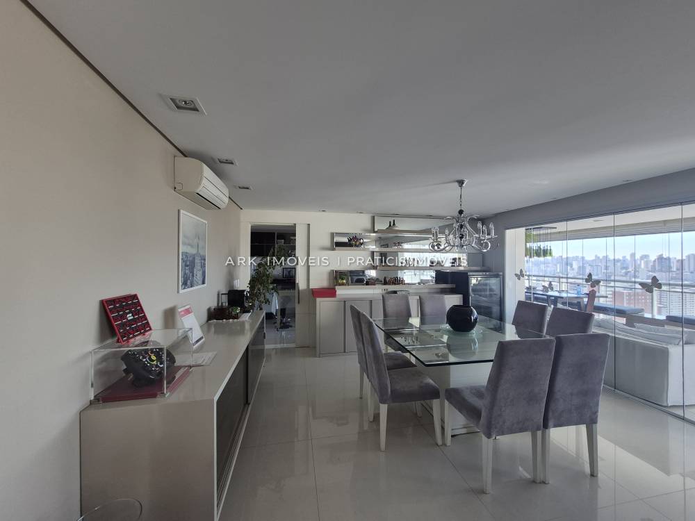 Apartamento, 4 quartos, 237 m² - Foto 2