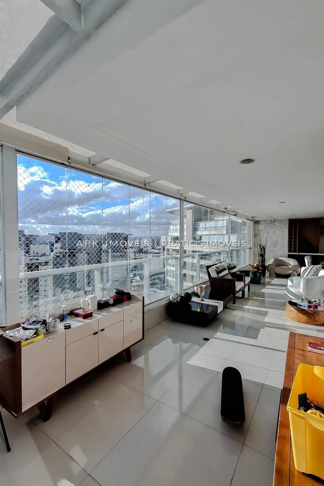 Cobertura, 3 quartos, 335 m² - Foto 8