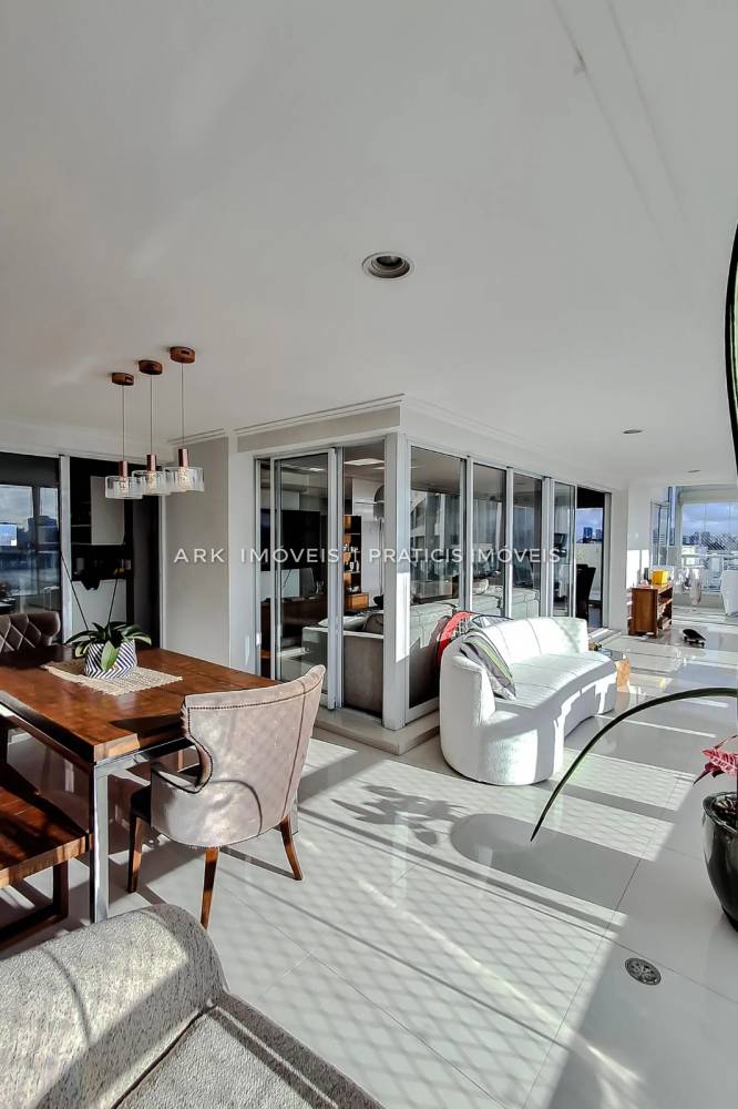 Cobertura, 3 quartos, 335 m² - Foto 14