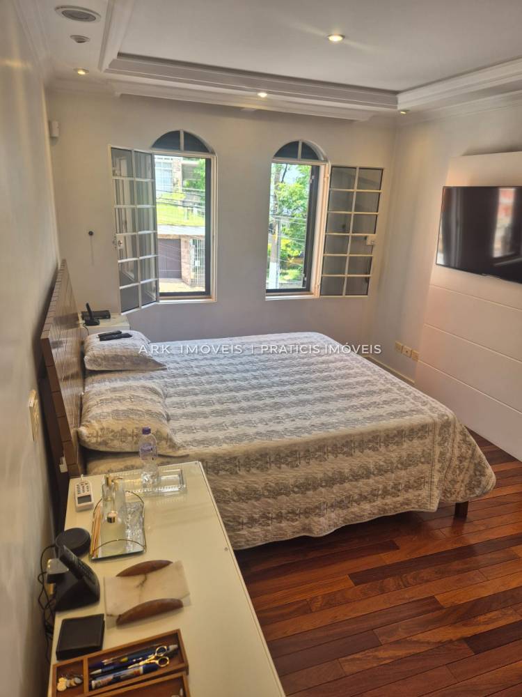 Casa, 4 quartos, 357 m² - Foto 24
