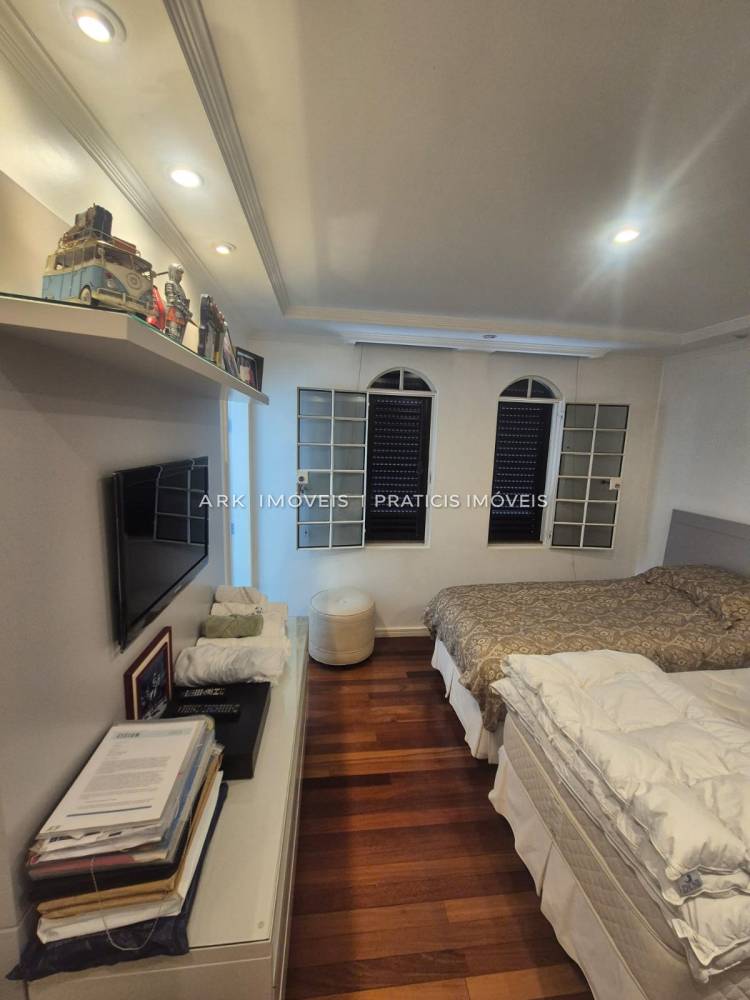 Casa, 4 quartos, 357 m² - Foto 29