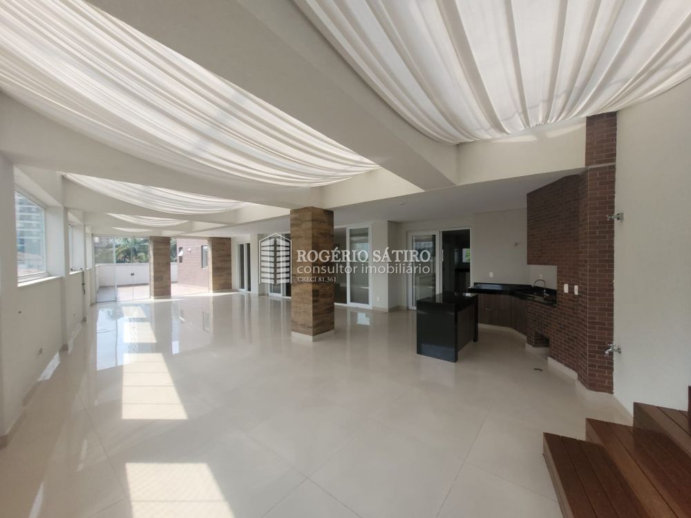 Apartamento, 3 quartos, 270 m² - Foto 2