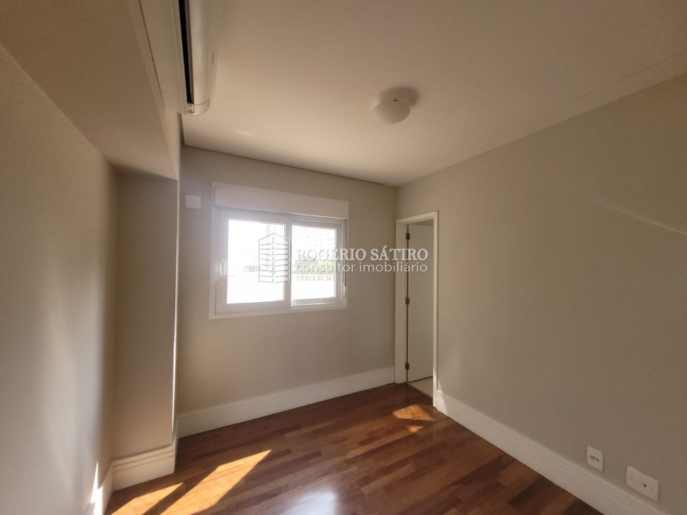 Apartamento, 3 quartos, 270 m² - Foto 17