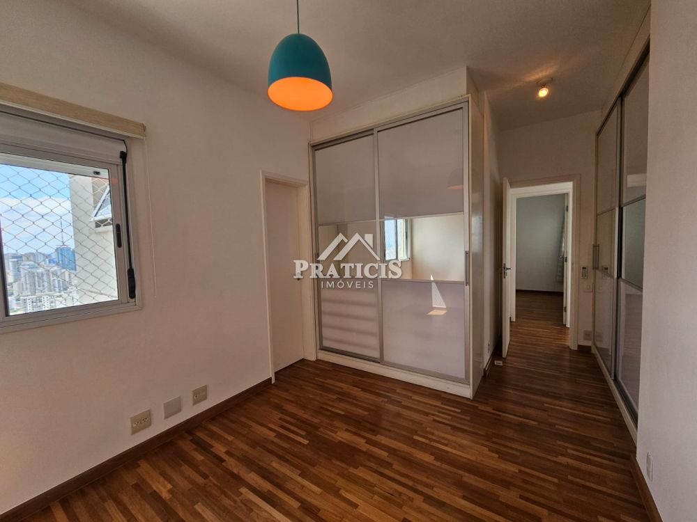 Cobertura à venda com 4 quartos, 350m² - Foto 15