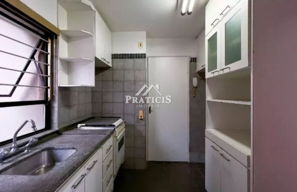 Apartamento à venda com 3 quartos, 90m² - Foto 11