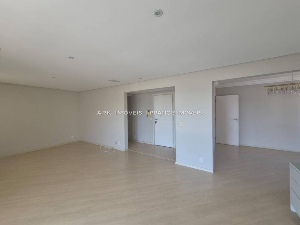 Apartamento, 3 quartos, 208 m² - Foto 5